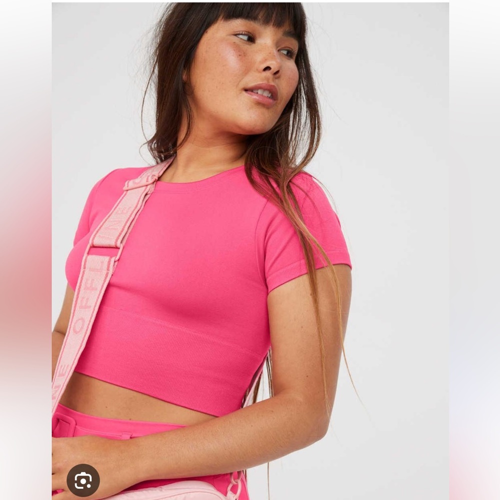 Offline by Aerie Sidewalk Seamless Pink Crop Top athletic women size Small